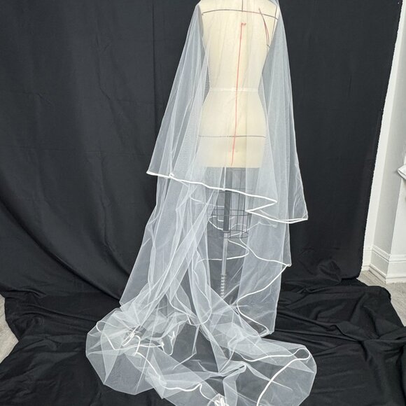 Brand new with tag double layered long veil main image 5